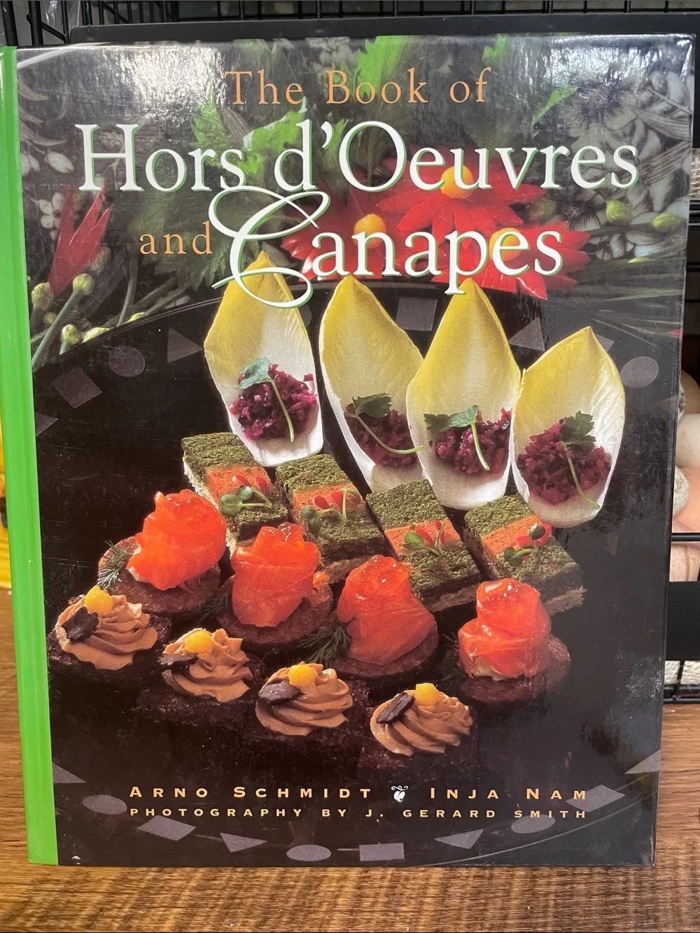 The Book of Hors d'Oeuvres and Canapés - Green Cover Cookbook
